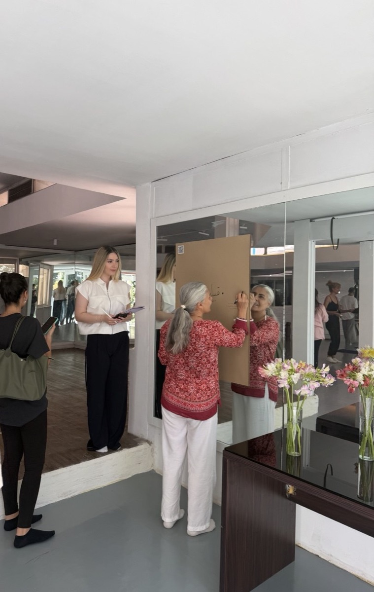 Guests arriving at the studio before a session